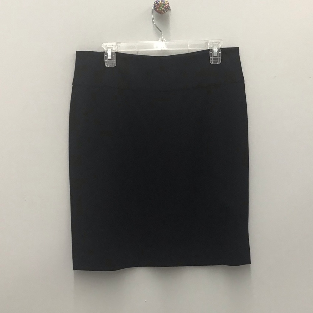 CAbi black “Downtown” skirt #225